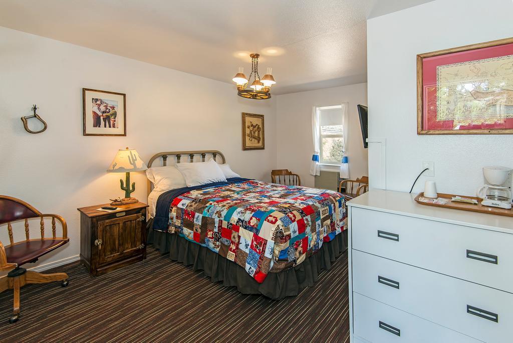 Virginia City Inn Экстерьер фото
